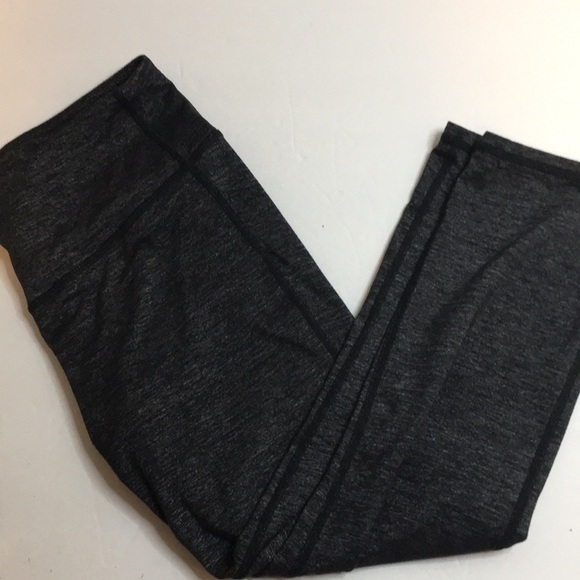 Athleta crop athletic pants size S - Picture 2 of 6